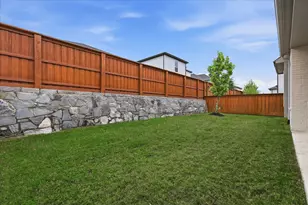 3769 Vase Vine Pl, Frisco, TX 75033 - Photo 34