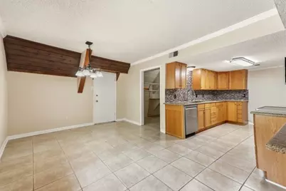 205 Roaring Springs Drive, DeSoto, TX 75115 - Photo 6