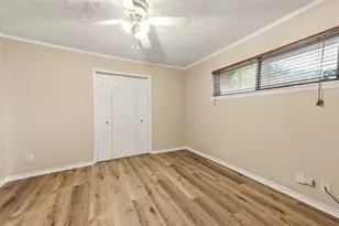 205 Roaring Springs Dr, DeSoto, TX 75115 - Photo 12