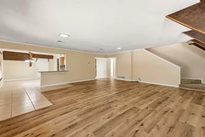 205 Roaring Springs Drive, DeSoto, TX 75115 - Photo 4