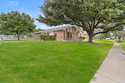 3709 Red Oak Drive, Garland, TX 75043 - Photo 4