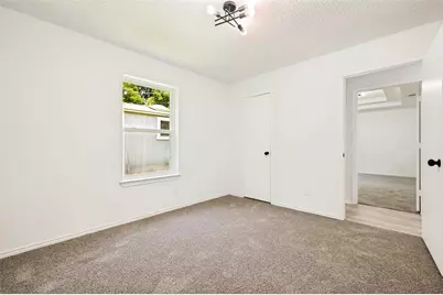 1221 Hilburn Court, Irving, TX 75060 - Photo 18