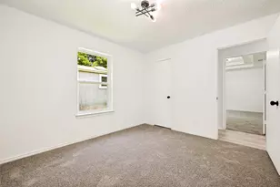 1221 Hilburn Ct, Irving, TX 75060 - Photo 18
