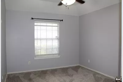 1070 Hillwood Drive, Saginaw, TX 76179 - Photo 12