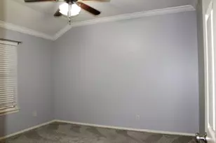 1070 Hillwood Dr, Saginaw, TX 76179 - Photo 10