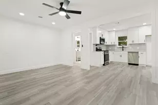 429 Harmon Rd, Hurst, TX 76053 - Photo 4