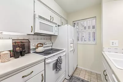 6017 Milton Street #137, Dallas, TX 75206 - Photo 6