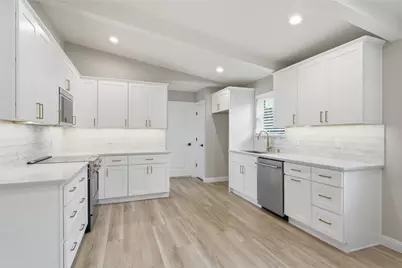 4229 Emerson Drive, Plano, TX 75093 - Photo 12