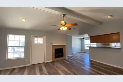 307 Coral Reef Street, Gun Barrel City, TX 75156 - Photo 2