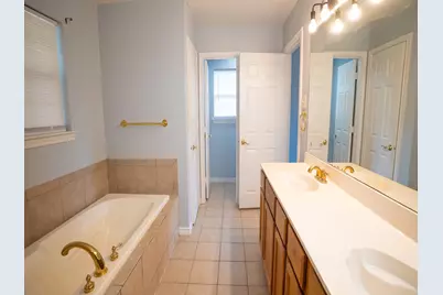 307 Coral Reef Street, Gun Barrel City, TX 75156 - Photo 14