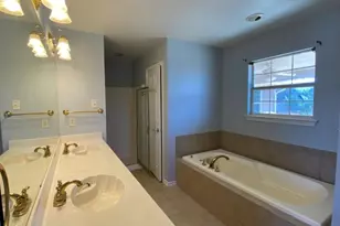307 Coral Reef St, Gun Barrel City, TX 75156 - Photo 6