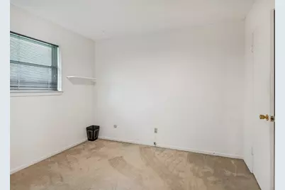 4700 Creekside Drive, Arlington, TX 76013 - Photo 14