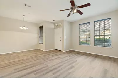 2324 Stoneleigh Place, McKinney, TX 75071 - Photo 4