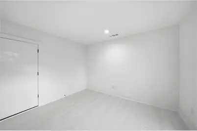 7207 Mohawk Drive #106, Dallas, TX 75235 - Photo 14