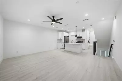 7207 Mohawk Drive #106, Dallas, TX 75235 - Photo 2