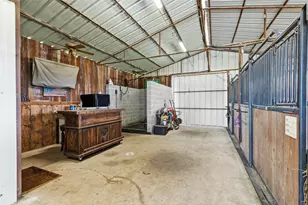 146 Private Rd 1525, Bridgeport, TX 76426 - Photo 4