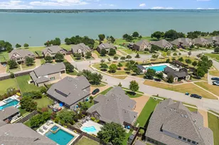 9902 Clubhouse Cir, Rowlett, TX 75089 - Photo 38