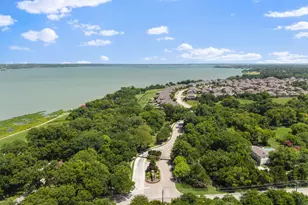 9902 Clubhouse Cir, Rowlett, TX 75089 - Photo 40