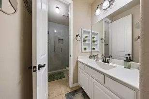 9902 Clubhouse Cir, Rowlett, TX 75089 - Photo 24
