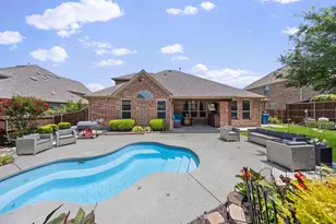 9902 Clubhouse Cir, Rowlett, TX 75089 - Photo 32