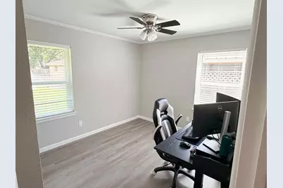 2227 Cambridge Drive, Irving, TX 75061 - Photo 10