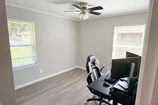 2227 Cambridge Dr, Irving, TX 75061 - Photo 10