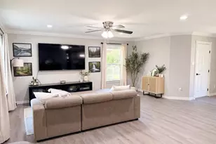 2227 Cambridge Dr, Irving, TX 75061 - Photo 6
