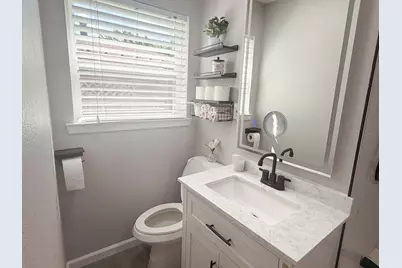 2227 Cambridge Drive, Irving, TX 75061 - Photo 12