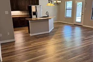 111 Valley Ranch Ct, Waxahachie, TX 75165 - Photo 4