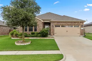 2615 Sunburst Dr, Glenn Heights, TX 75154 - Photo 1