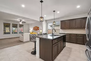 2615 Sunburst Dr, Glenn Heights, TX 75154 - Photo 14