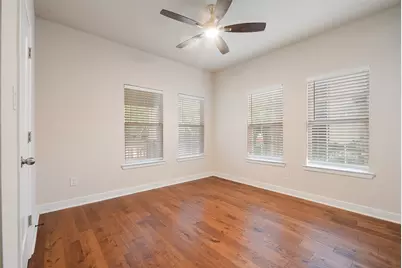 807 Hollywood Avenue, Dallas, TX 75208 - Photo 26