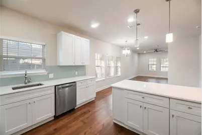 807 Hollywood Avenue, Dallas, TX 75208 - Photo 16