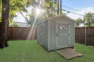 807 Hollywood Ave, Dallas, TX 75208 - Photo 34