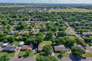 141 Travis Ln, Hewitt, TX 76643 - Photo 30