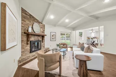 141 Travis Lane, Hewitt, TX 76643 - Photo 6