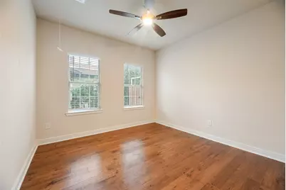807 Hollywood Avenue, Dallas, TX 75208 - Photo 28