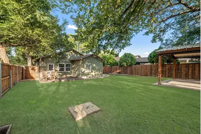 807 Hollywood Avenue, Dallas, TX 75208 - Photo 32