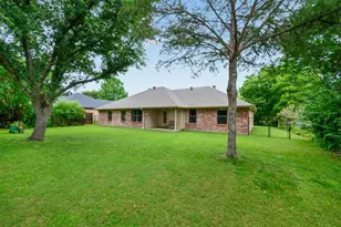 3301 Sycamore Dr, Flower Mound, TX 75028 - Photo 28
