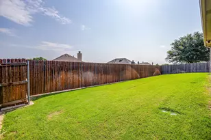 2101 Rosalinda Pass, Fort Worth, TX 76131 - Photo 28