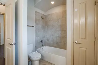 2101 Rosalinda Pass, Fort Worth, TX 76131 - Photo 22