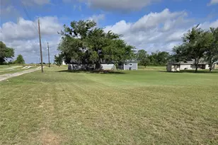 195 Brown Ln, Poolville, TX 76487 - Photo 4