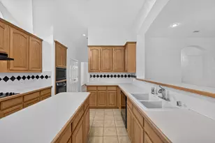 8308 Halkin Ct, Plano, TX 75024 - Photo 12