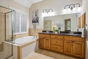 2824 Lacompte Dr, Dallas, TX 75227 - Photo 14