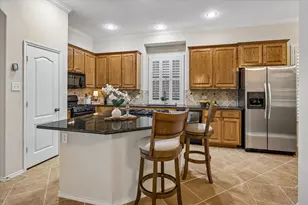 2824 Lacompte Dr, Dallas, TX 75227 - Photo 8
