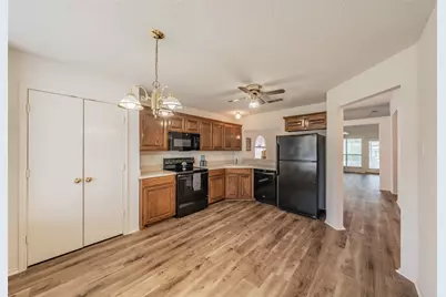 5814 Rock Meadow Trail, Arlington, TX 76017 - Photo 6