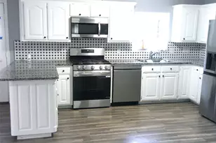 4509 Burke Rd, Fort Worth, TX 76119 - Photo 8