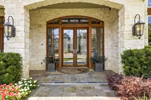 4928 Holly Tree Dr, Dallas, TX 75287 - Photo 2