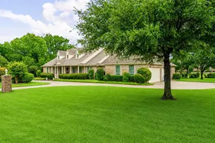 710 Glenwood Cir, Fairview, TX 75069 - Photo 2