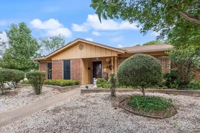 6244 Skylark Lane, Watauga, TX 76148 - Photo 4